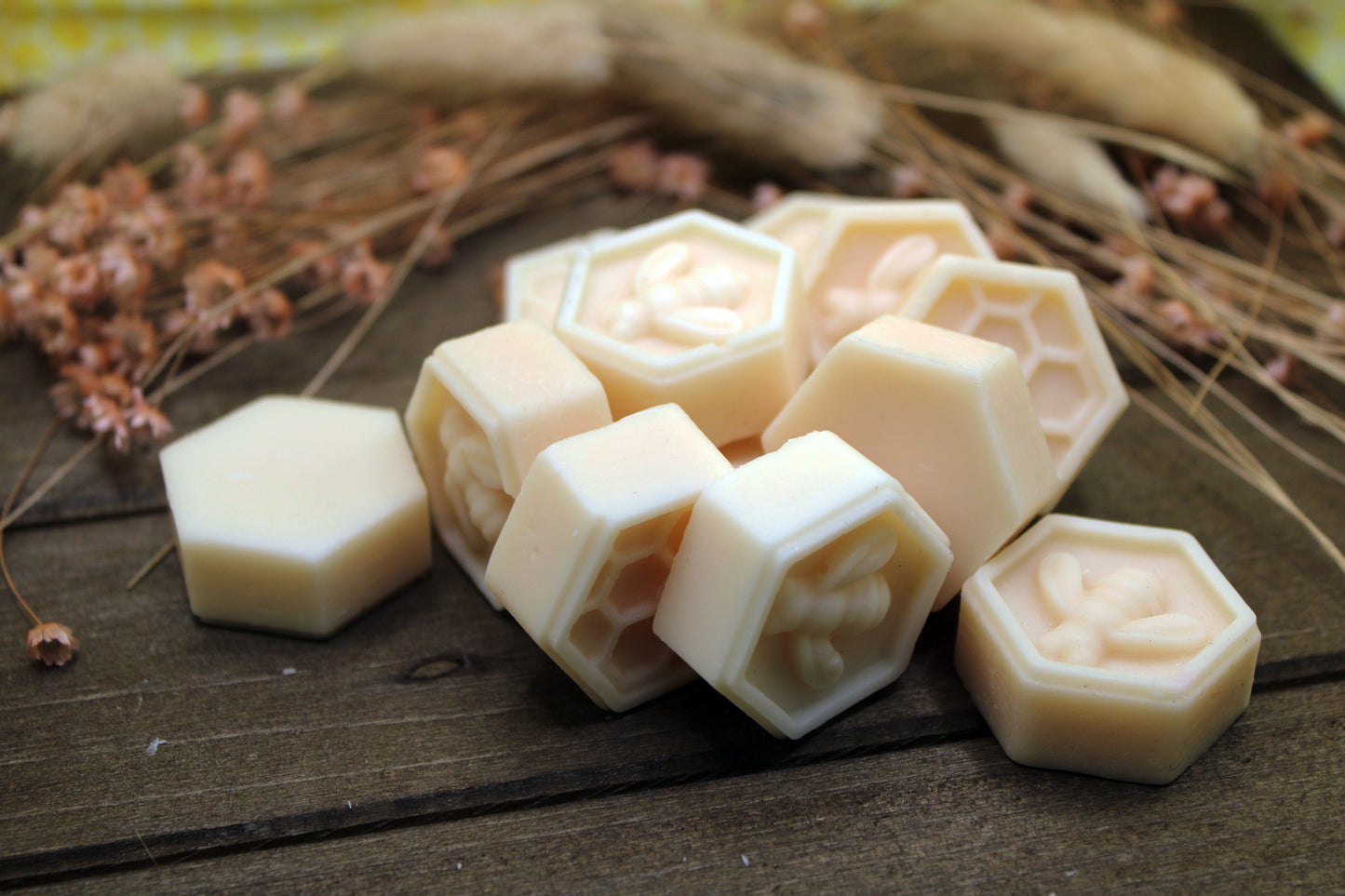 HiveAromas Waxmelts | Scented Oatmeal Milk&Honey
