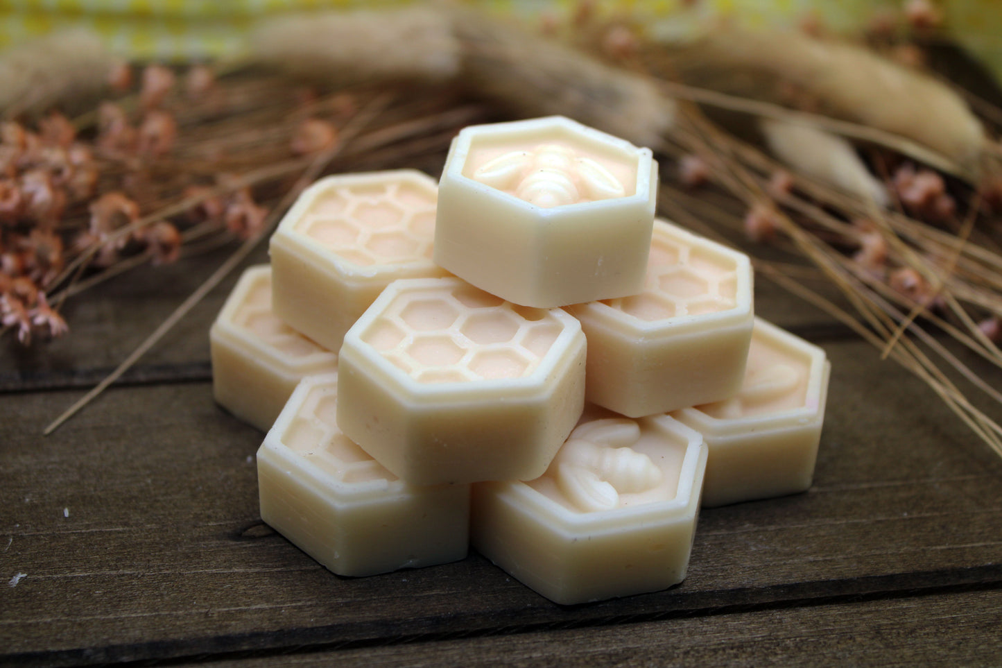 HiveAromas Waxmelts | Scented Oatmeal Milk&Honey