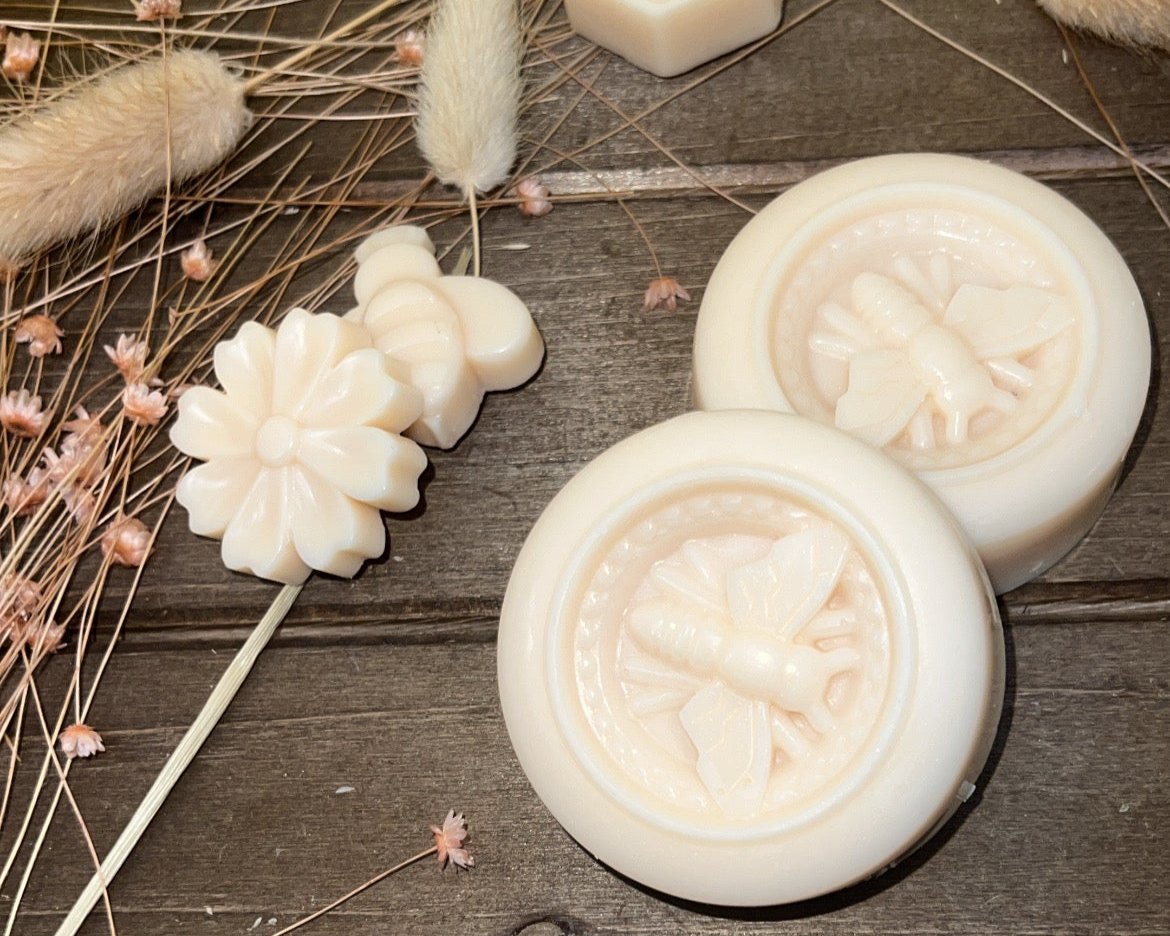 HiveAromas Round Waxmelts | Scented Oatmeal Milk&Honey