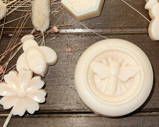 HiveAromas Round Waxmelts | Scented Oatmeal Milk&Honey