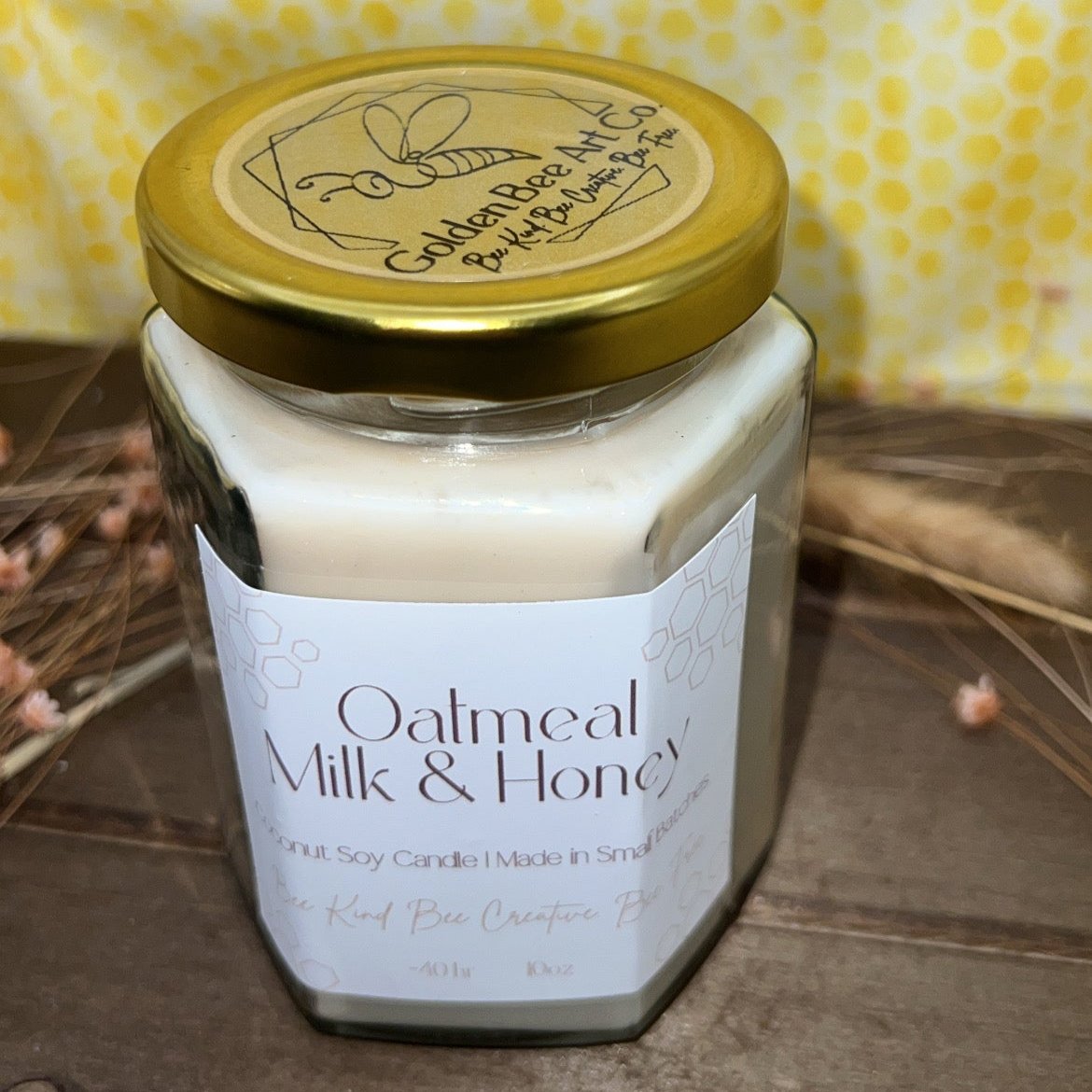 HiveAromas Candle | Scented Oatmeal Milk & Honey | 10oz